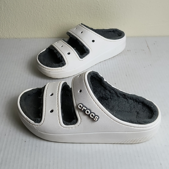 CROCS Shoes - CROCS Classic Cozzzy Women's White and Gray Fuzzy Sandals Unisex W/8 M/6